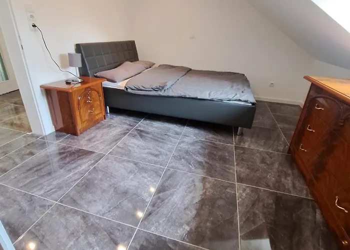 Tami 凯撒斯劳滕